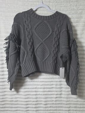 0309 Women's Gray Cable-Knit Fringe Crewneck Sweater